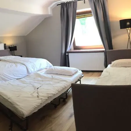 Gemuetliche Ferienwohnung Mit Pool Bei Jena Kahla  Exterior photo
